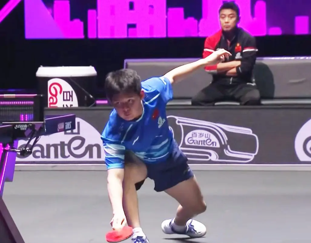 一个出现机, AA, 能顺利过关