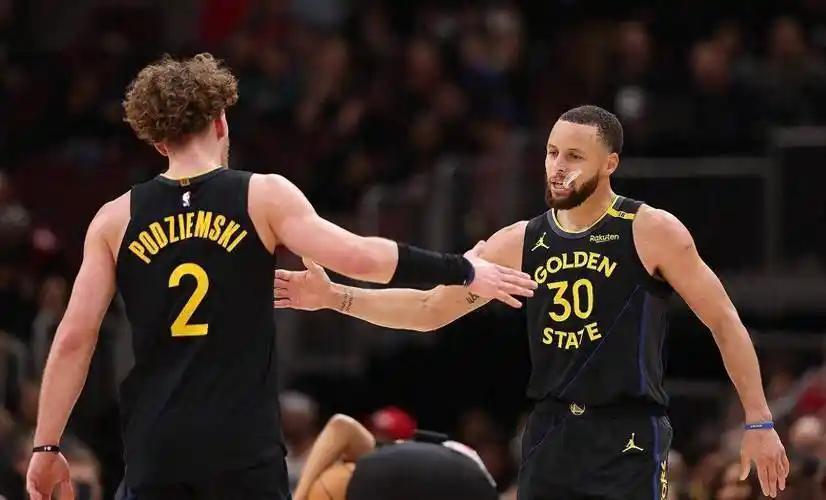 而且库明加, 傲的技术 而且库明加, 傲的技术